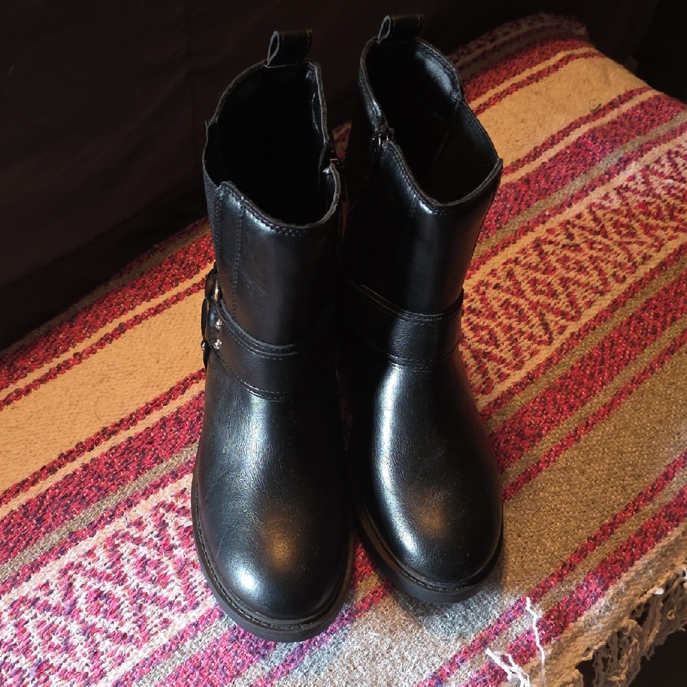 Old Navy Black Girls' Moto Ankle Boots with Buckle Detail